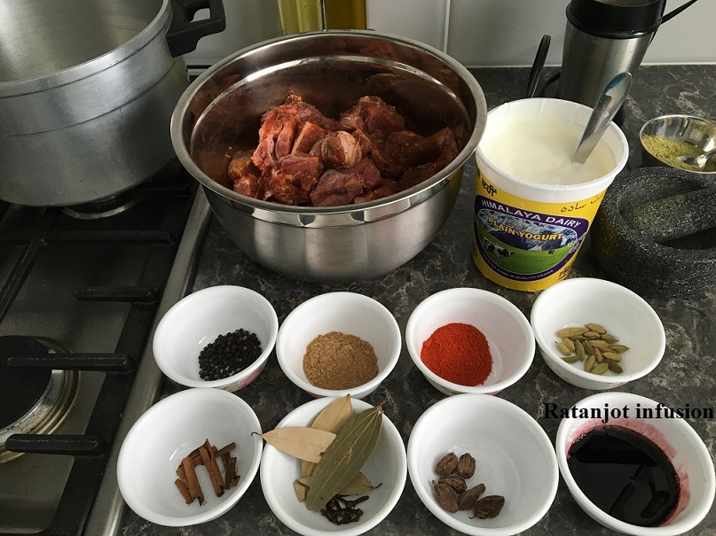 spices-for-rogan-josh